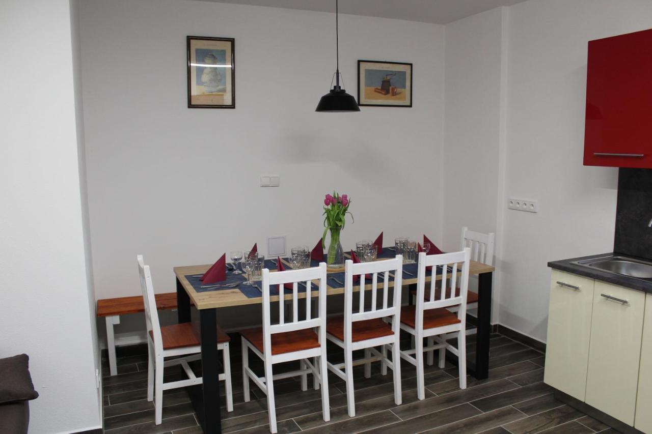 Dreveny Andel Apartment Lodherov ภายนอก รูปภาพ